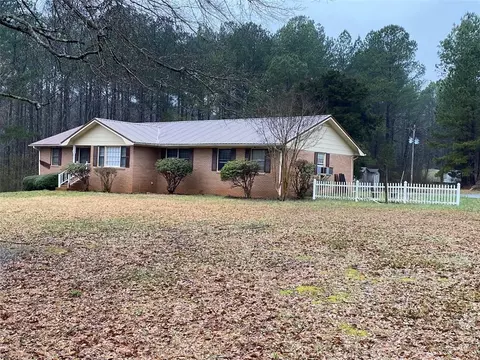 149 Looper Rd, Easley, SC 29640 photo 3