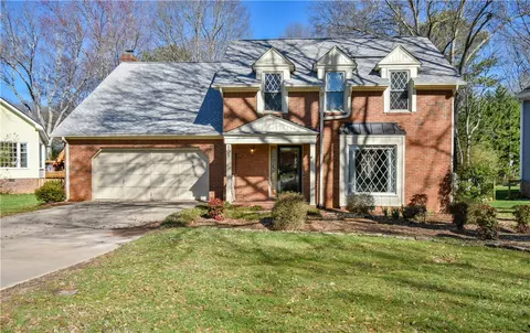 105 E Shefford St, Greer, SC 29650 photo 18