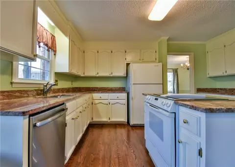 105 E Shefford St, Greer, SC 29650 photo 22