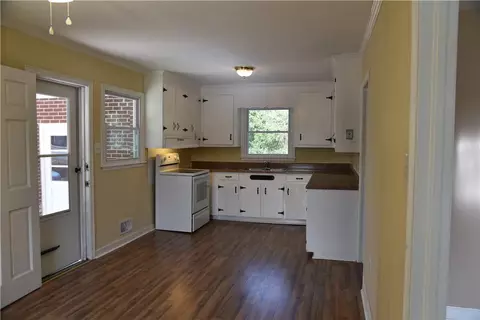 3681 E River St, Anderson, SC 29621 photo 10