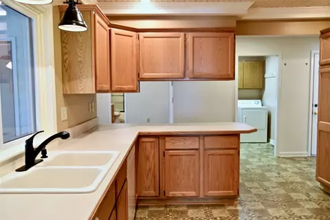 518 Squire Cir, Clemson, SC 29631 photo 12