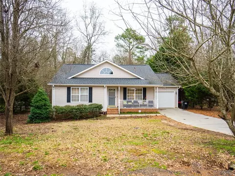301 Maple Dr, Anderson, SC 29621 photo 1