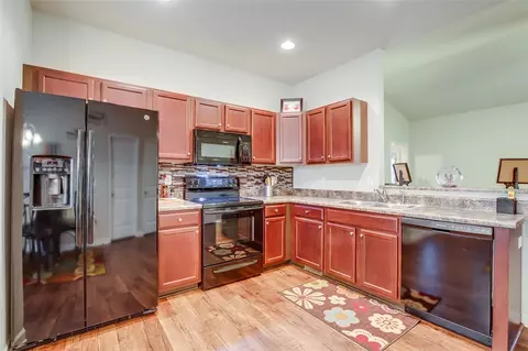 106 W 3rd Ave, Easley, SC 29640 photo 11