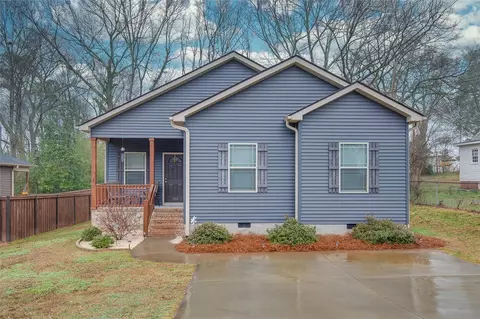 106 W 3rd Ave, Easley, SC 29640 photo 1