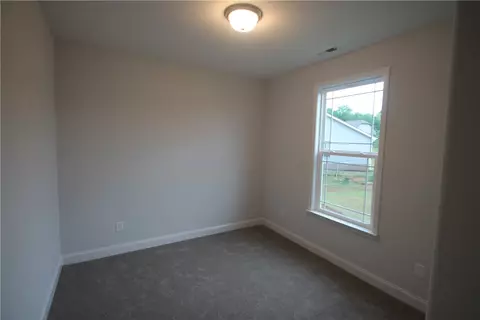 302 S Stonegate Dr, Seneca, SC 29678 photo 12