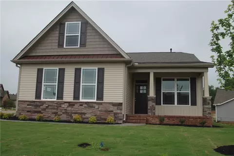 302 S Stonegate Dr, Seneca, SC 29678 photo 1