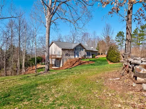 301 Falling Leaf Ct, Seneca, SC 29672 photo 28