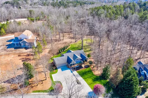 301 Falling Leaf Ct, Seneca, SC 29672 photo 31