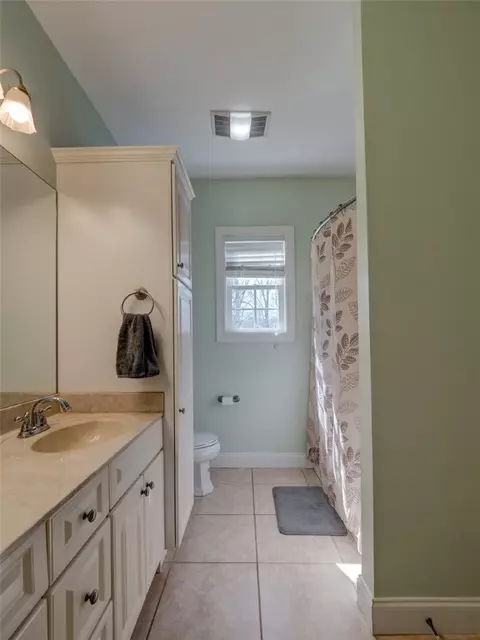 301 Falling Leaf Ct, Seneca, SC 29672 photo 18