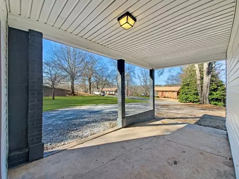 426 Pineview Dr, Pickens, SC 29671 photo 30