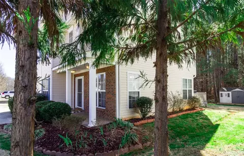 200 Brenley Ln, Easley, SC 29642 photo 8