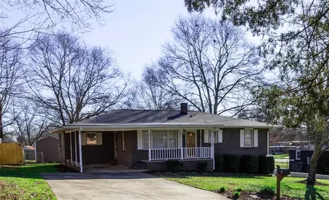 9 Tasha Dr, West Pelzer, SC 29669 photo 6