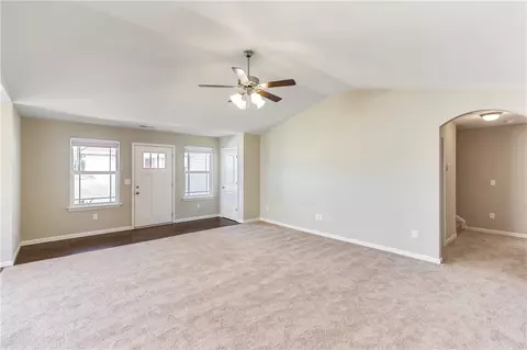 149 Madison Pointe Dr, Seneca, SC 29672 photo 8
