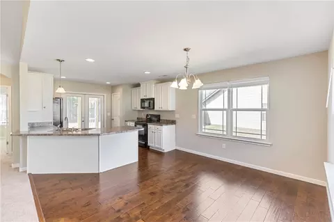 149 Madison Pointe Dr, Seneca, SC 29672 photo 9