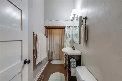 200 S 3rd St, Easley, SC 29640 photo 22