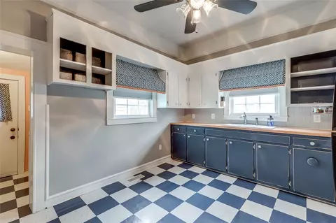 200 S 3rd St, Easley, SC 29640 photo 15