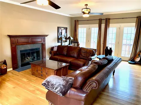 102 Combahee Ct, Clemson, SC 29631 photo 2