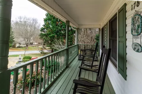 178 Pine Mountain Dr, Easley, SC 29640 photo 5