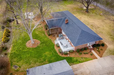233 Gray Dr, Williamston, SC 29697 photo 39