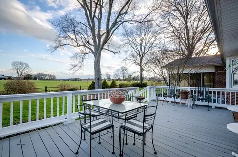 233 Gray Dr, Williamston, SC 29697 photo 9