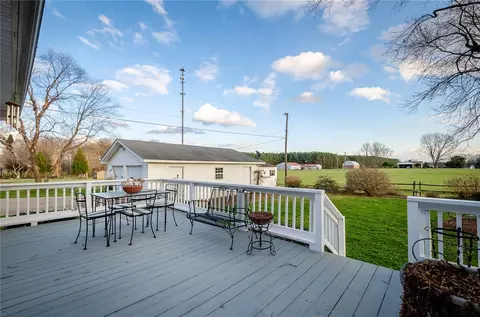 233 Gray Dr, Williamston, SC 29697 photo 8
