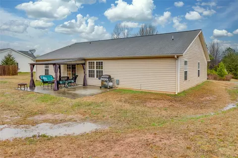 110 Bragg Dr, Williamston, SC 29697 photo 43