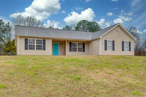 110 Bragg Dr, Williamston, SC 29697 photo 3