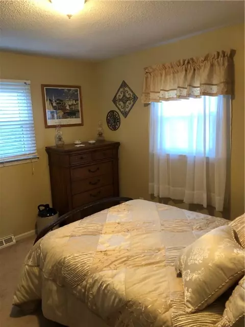 449 Black Snake Rd, Easley, SC 29640 photo 23