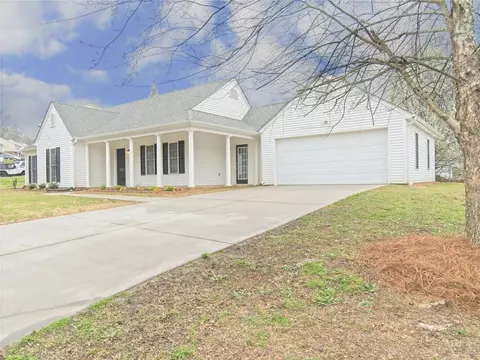 237 Springfield Cir, Easley, SC 29642 photo 2