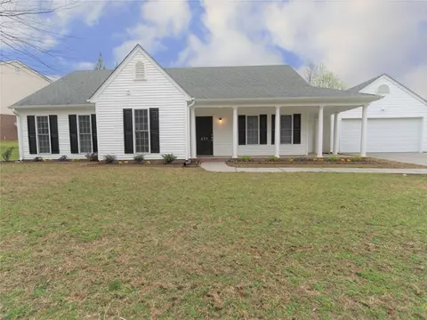 237 Springfield Cir, Easley, SC 29642 photo 3