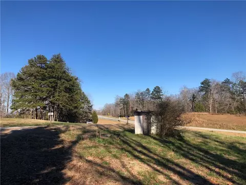 203 Webb Ln, Walhalla, SC 29691 photo 24