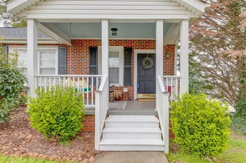 200 Glazner St, Easley, SC 29640 photo 4