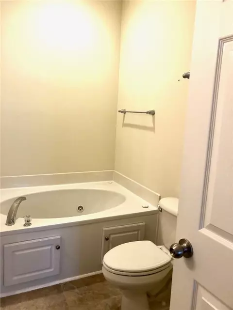 151 Heritage Place Dr, Pendleton, SC 29670 photo 10