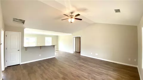 190 Sunny Point Loop, Central, SC 29630 photo 5
