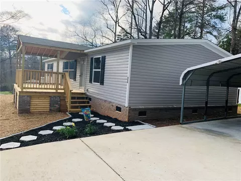 409 Simms School Rd, Central, SC 29630 photo 6