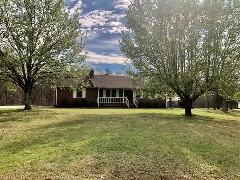 534 Farmer St, Starr, SC 29684 photo 7