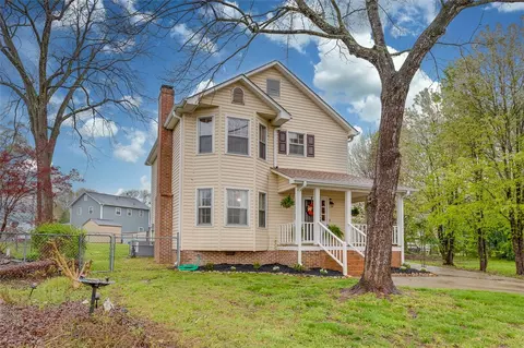 105 Allison Ct, Easley, SC 29642 photo 5