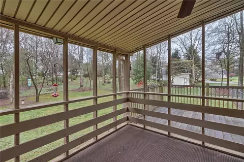 300 Hamilton Forest Dr, Easley, SC 29640 photo 8