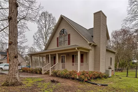 300 Hamilton Forest Dr, Easley, SC 29640 photo 3