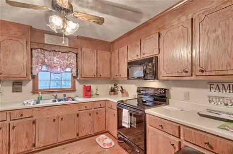 300 Hamilton Forest Dr, Easley, SC 29640 photo 21