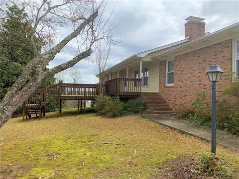 208 Raines Rd, Pickens, SC 29671 photo 3