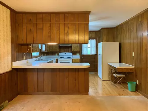 208 Raines Rd, Pickens, SC 29671 photo 14