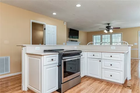 1601 Old Mill Rd, Easley, SC 29642 photo 12