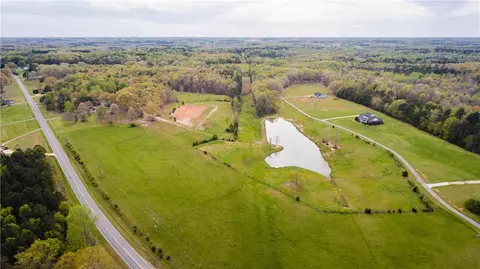 548 Cooley Bridge Rd, Pelzer, SC 29669 photo 9