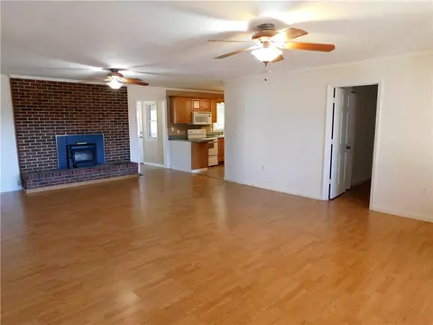 505 Hickory Ln, Pendleton, SC 29670 photo 6