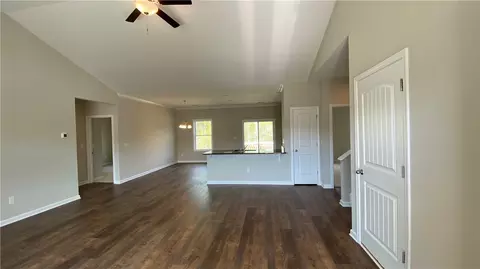 183 Sunny Point Loop, Central, SC 29630 photo 11