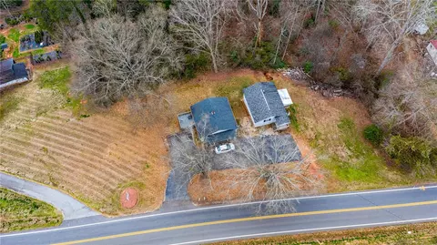 1039 Johnson Rd, Easley, SC 29642 photo 1