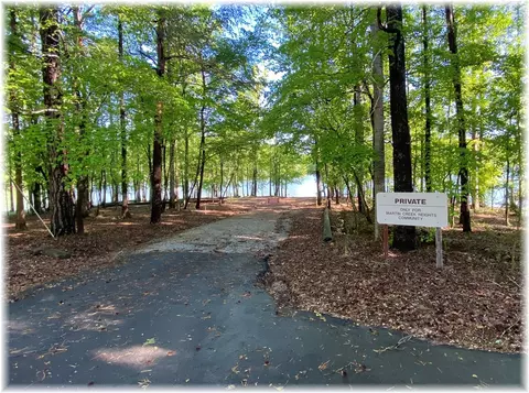 914 Ann Dr, Seneca, SC 29678 photo 21