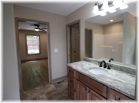 914 Ann Dr, Seneca, SC 29678 photo 8