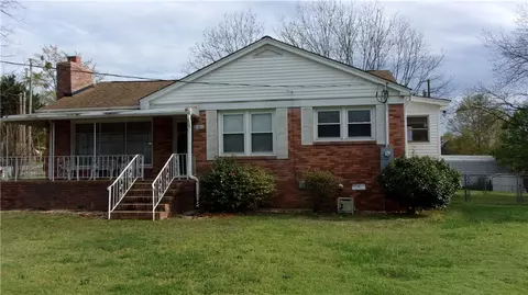 206 Grant St, Easley, SC 29640 photo 2